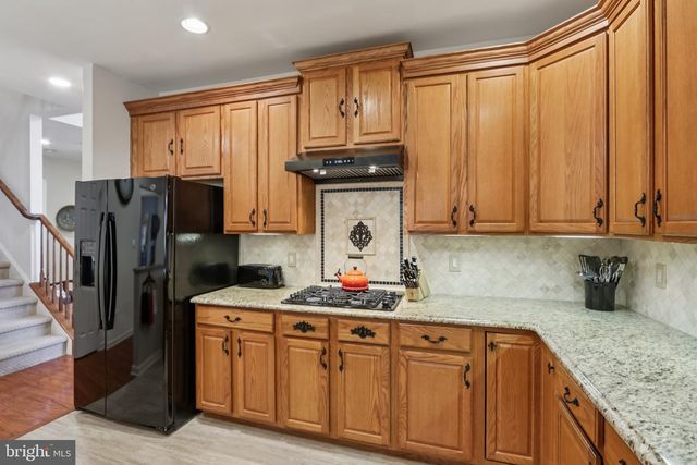 1897 ALEXANDER DR, Macungie, PA 18062