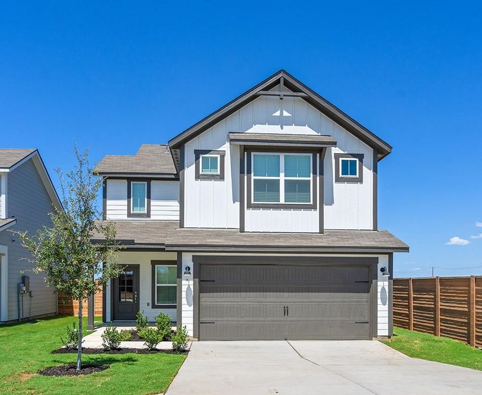 105 Desert Hare DR, Jarrell, TX 76537
