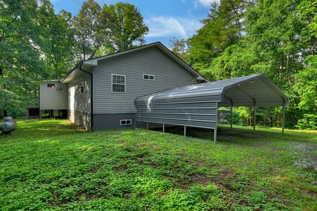 387 Ruby Lane, Mineral Bluff, GA 30559