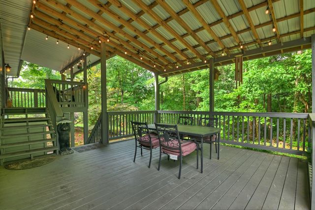 387 Ruby Lane, Mineral Bluff, GA 30559