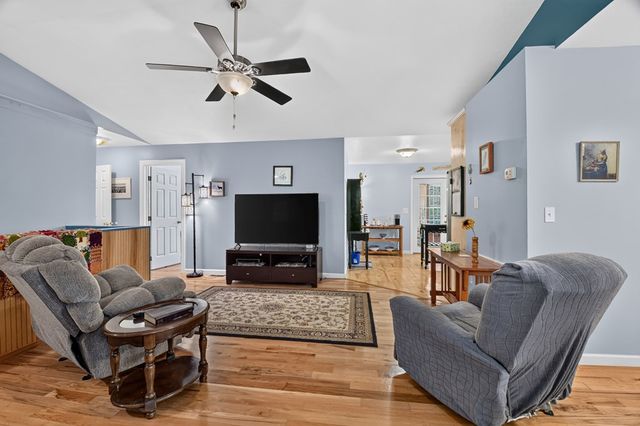 387 Ruby Lane, Mineral Bluff, GA 30559