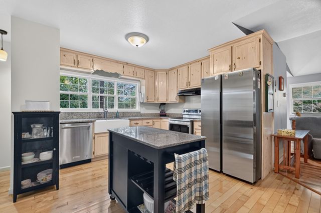 387 Ruby Lane, Mineral Bluff, GA 30559
