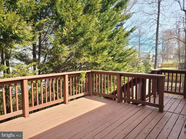 1 MARTIN ST, Stafford, VA 22556