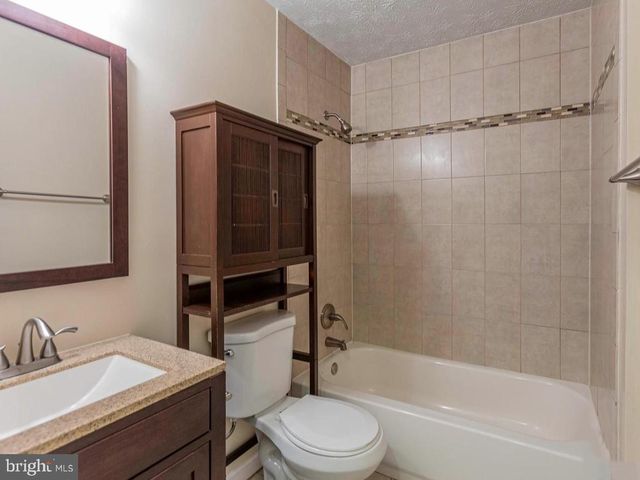 1 MARTIN ST, Stafford, VA 22556