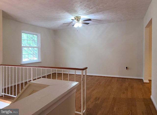 1 MARTIN ST, Stafford, VA 22556