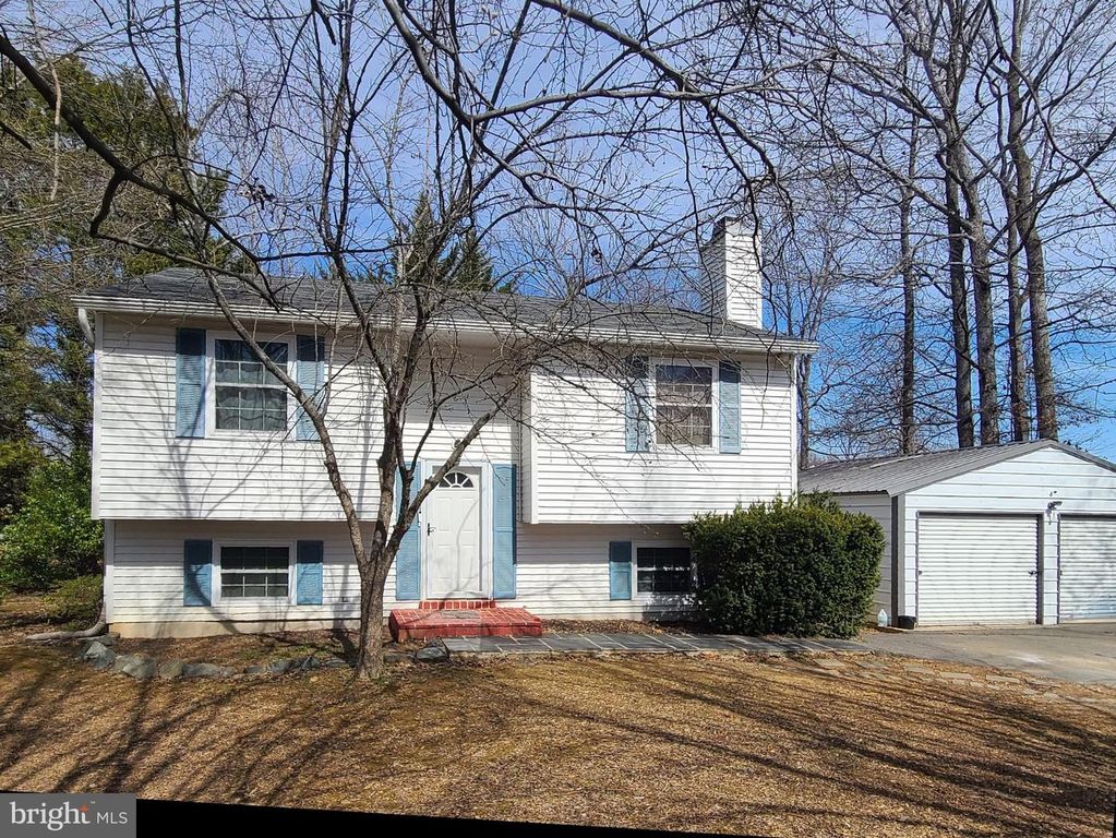 1 MARTIN ST, Stafford, VA 22556