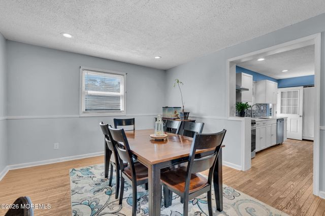 1 Castle Avenue, Jackson, NJ 08527