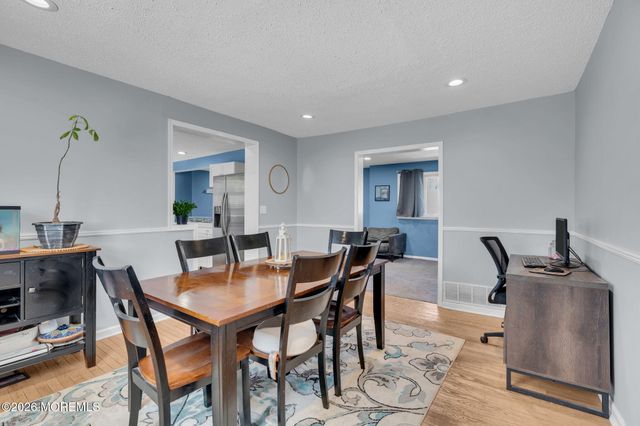 1 Castle Avenue, Jackson, NJ 08527