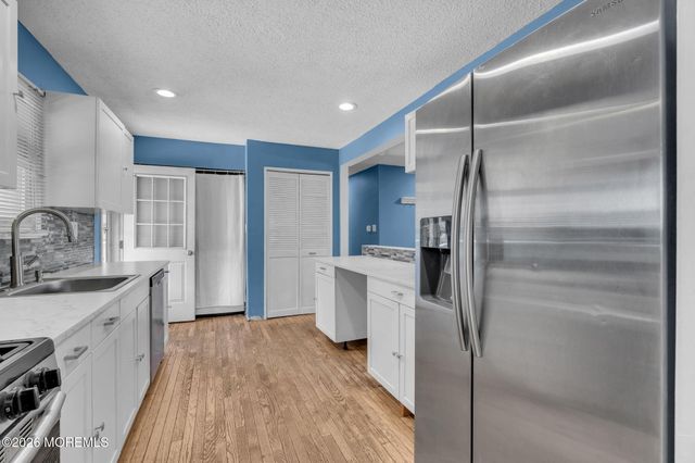 1 Castle Avenue, Jackson, NJ 08527