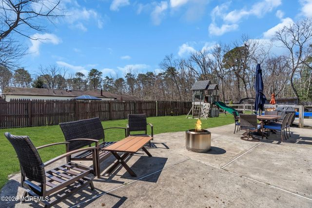 1 Castle Avenue, Jackson, NJ 08527