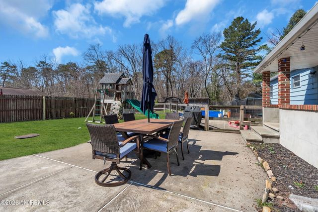 1 Castle Avenue, Jackson, NJ 08527