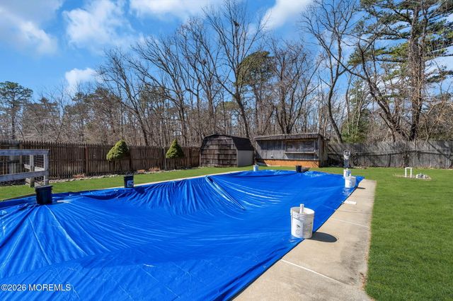 1 Castle Avenue, Jackson, NJ 08527