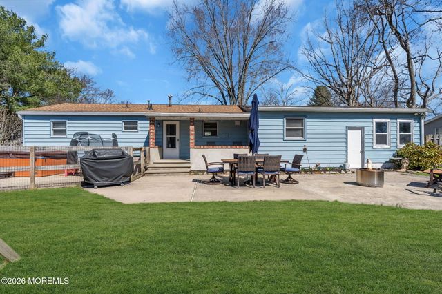 1 Castle Avenue, Jackson, NJ 08527