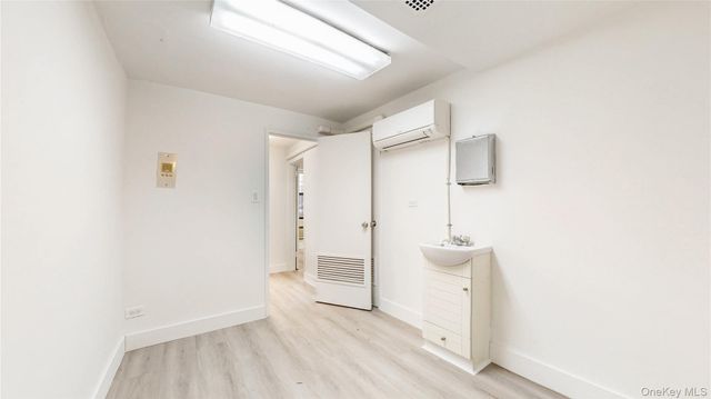 137-10 Franklin Avenue L1, Flushing, NY 11354