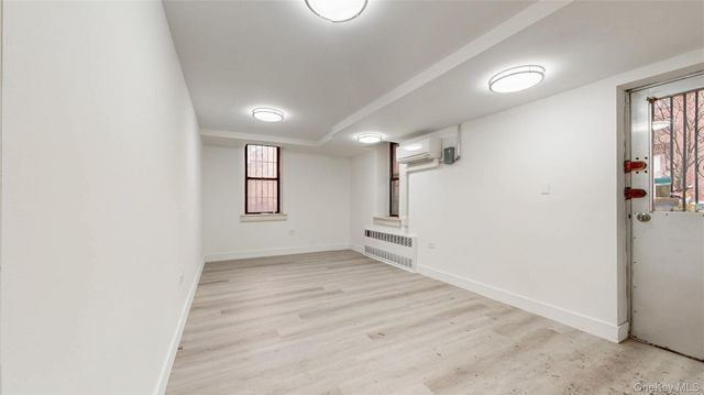 137-10 Franklin Avenue L1, Flushing, NY 11354