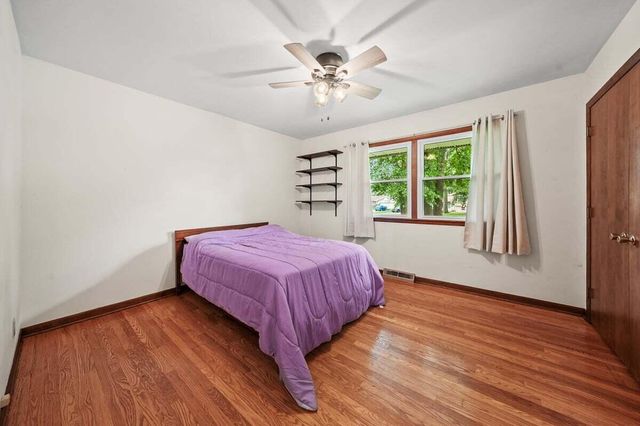 6315 Lakewood Avenue, Portage, IN 46368
