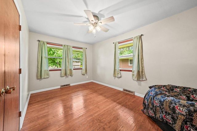 6315 Lakewood Avenue, Portage, IN 46368