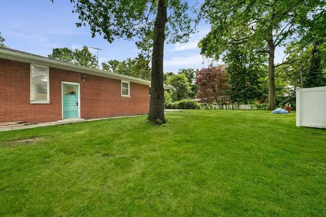 6315 Lakewood Avenue, Portage, IN 46368