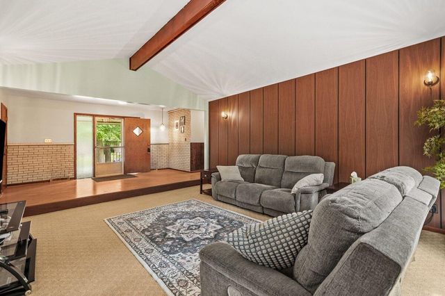 6315 Lakewood Avenue, Portage, IN 46368