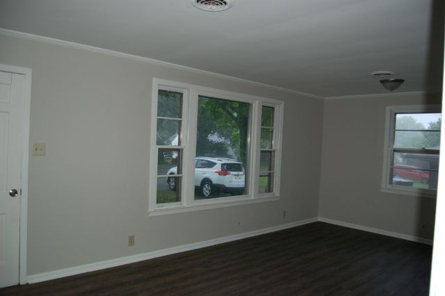 945 Richardson St, Clarksville, TN 37040