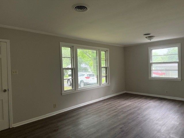 945 Richardson St, Clarksville, TN 37040