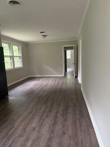 945 Richardson St, Clarksville, TN 37040