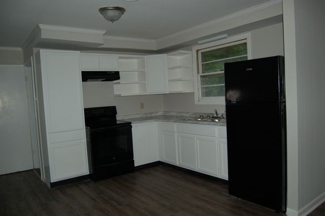 945 Richardson St, Clarksville, TN 37040