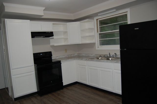 945 Richardson St, Clarksville, TN 37040