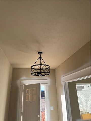 19012 Oakridge Court, Siloam Springs, AR 72761