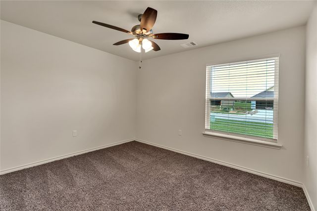 636 Crockett Drive, Cleburne, TX 76031