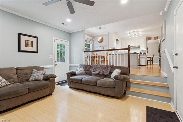 100 Elise PL, Yorktown, VA 23693