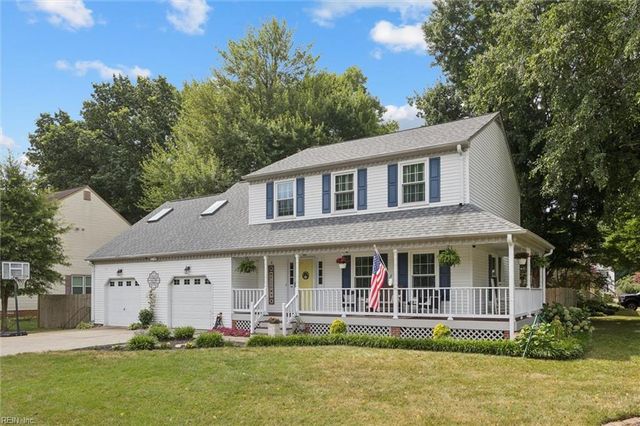 100 Elise PL, Yorktown, VA 23693