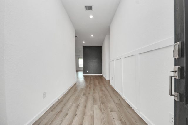 4707 Stoney Terrace Trail, Baytown, TX 77521