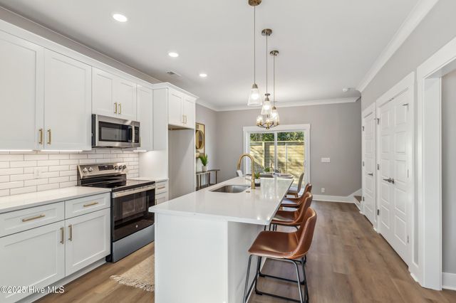 1114 N 6th Street, Wilmington, NC 28401