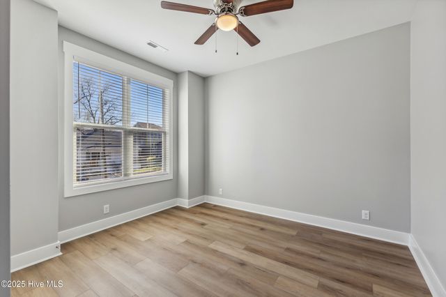 1114 N 6th Street, Wilmington, NC 28401