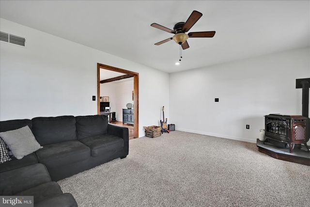 638 MANADA GAP RD, Grantville, PA 17028