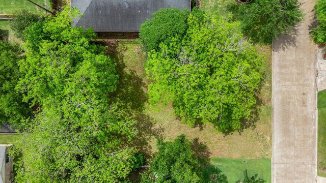 1916 Springrock Lane, Houston, TX 77080