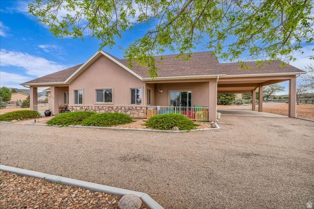 736 DAMMERON VALLEY DR, Dammeron Valley, UT 84783