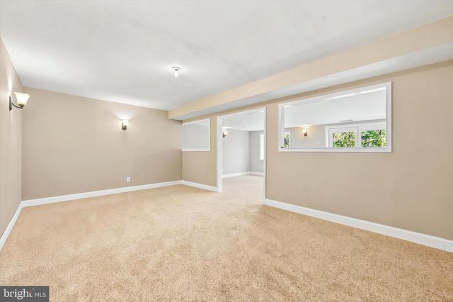 7 KATHLEEN DR, Landenberg, PA 19350