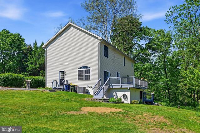7 KATHLEEN DR, Landenberg, PA 19350
