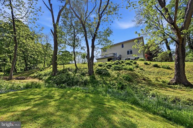 7 KATHLEEN DR, Landenberg, PA 19350