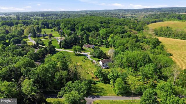 7 KATHLEEN DR, Landenberg, PA 19350