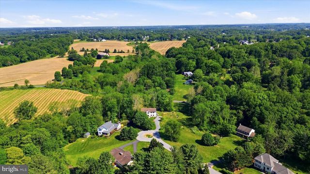 7 KATHLEEN DR, Landenberg, PA 19350