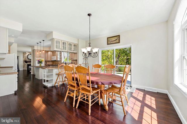 7 KATHLEEN DR, Landenberg, PA 19350