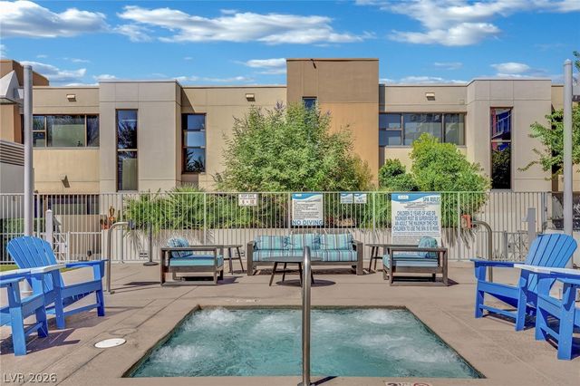 353 East Bonneville Avenue 626, Las Vegas, NV 89101