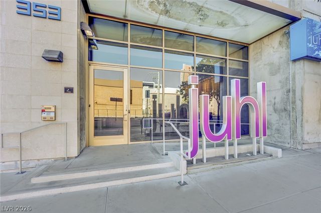 353 East Bonneville Avenue 626, Las Vegas, NV 89101