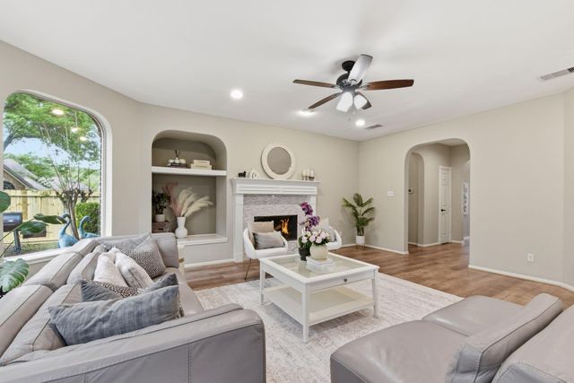 19211 E Larah Lane, Houston, TX 77094