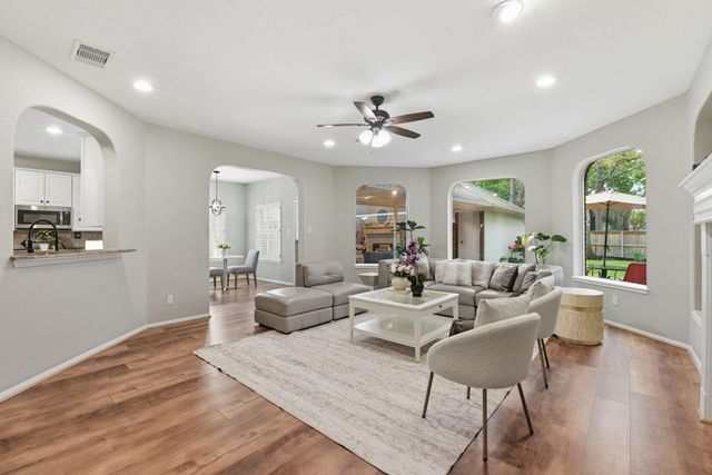 19211 E Larah Lane, Houston, TX 77094