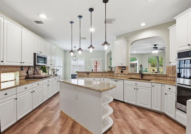 19211 E Larah Lane, Houston, TX 77094