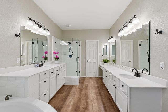 19211 E Larah Lane, Houston, TX 77094